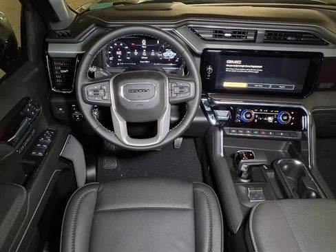 New 2026 GMC Sierra 1500 Denali w/ Technology Package AWD/4WD image 14