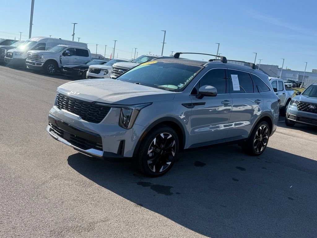 Used 2025 Kia Sorento EX w/ Panoramic Sunroof Package FWD image 40