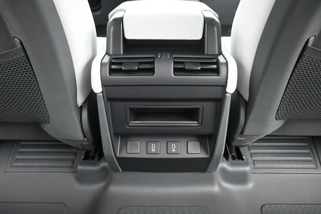 New 2026 Land Rover Defender 110 S AWD/4WD image 21