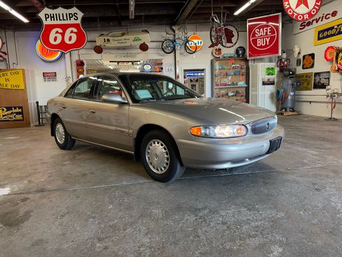 Used 2000 Buick Century Custom w/ 2000 Special Edition Pkg image 7