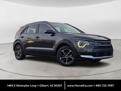New 2025 Kia Niro EX