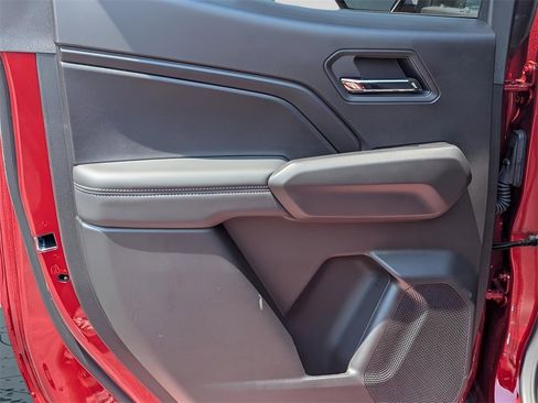 New 2026 GMC Canyon Elevation w/ Convenience Package image 13