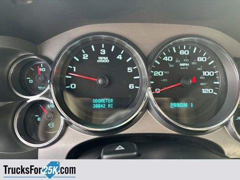Used 2010 Chevrolet Silverado 2500 W/T image 15