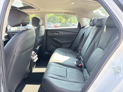 Used 2023 Honda Accord EX-L image 18