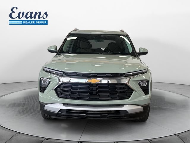 Used 2025 Chevrolet TrailBlazer LT AWD/4WD image 11