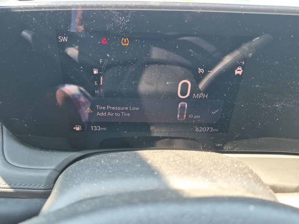 Used 2024 Buick Encore GX Sport Touring FWD image 15