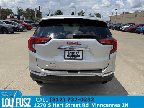 Used 2020 GMC Terrain SLT w/ Preferred Package FWD image 6