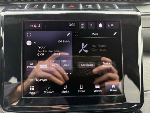 Certified 2024 Jeep Grand Cherokee L Laredo AWD/4WD image 23