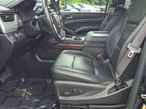 Used 2017 GMC Yukon SLT AWD/4WD image 20