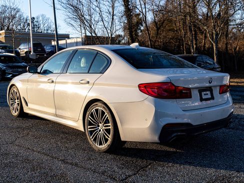 Used 2019 BMW 530i w/ M Sport Package image 4