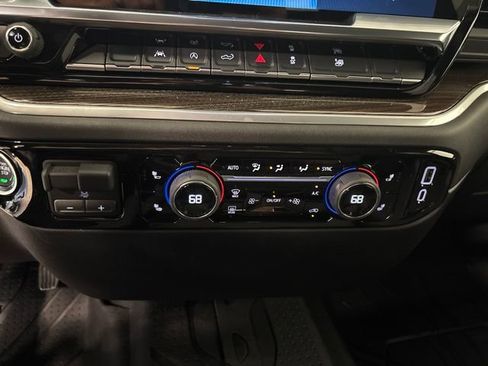 New 2026 Chevrolet Silverado 1500 RST w/ RST Select Package AWD/4WD image 28