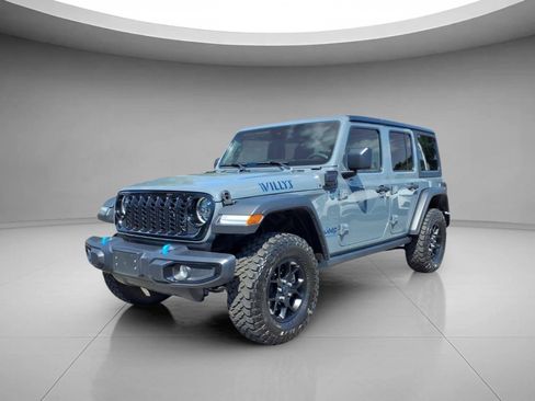 Used 2024 Jeep Wrangler Unlimited AWD/4WD image 1