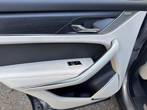 New 2026 Jaguar F-PACE R-Dynamic S image 12