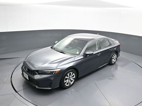 Certified 2026 Honda Civic LX image 33