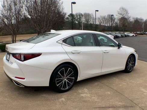 Certified 2025 Lexus ES 350 w/ Premium Package image 8