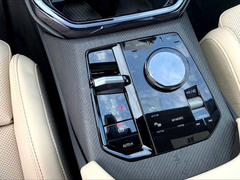 New 2026 BMW X3 xDrive30 w/ Premium Package image 17