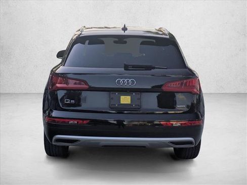 Used 2019 Audi Q5 2.0T Premium w/ Convenience Package image 6
