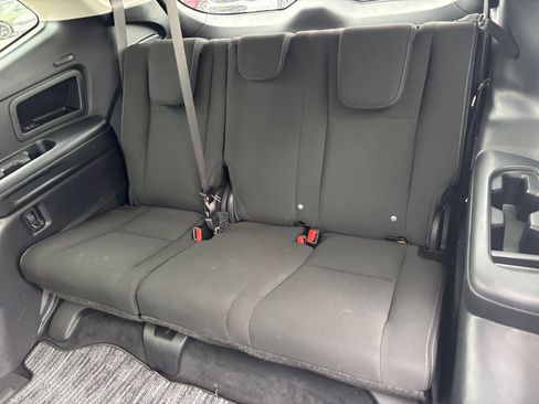 Used 2025 Subaru Ascent Premium AWD/4WD image 17