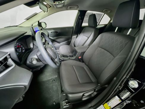 Used 2024 Toyota Corolla LE FWD image 14