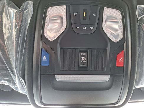 New 2026 RAM 1500 Express image 19