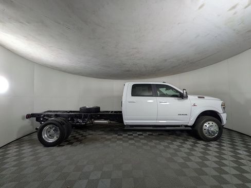 New 2026 RAM 5500 Tradesman image 6