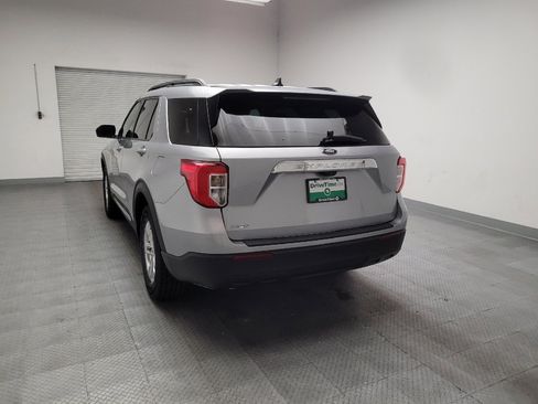 Used 2022 Ford Explorer XLT RWD image 6