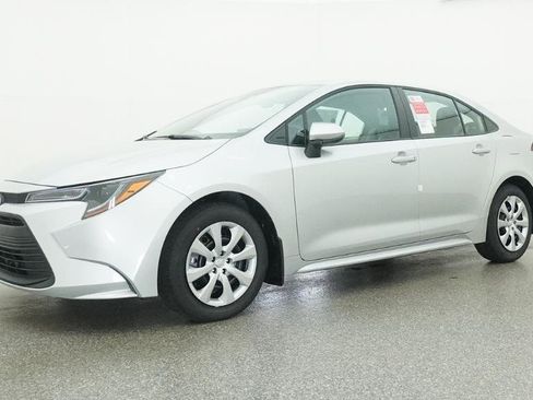 New 2026 Toyota Corolla LE FWD image 13