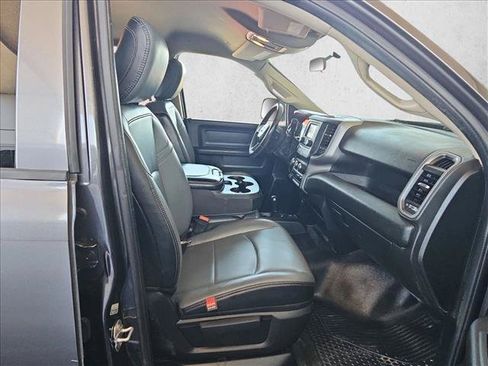 Used 2019 RAM 3500 Tradesman AWD/4WD image 18