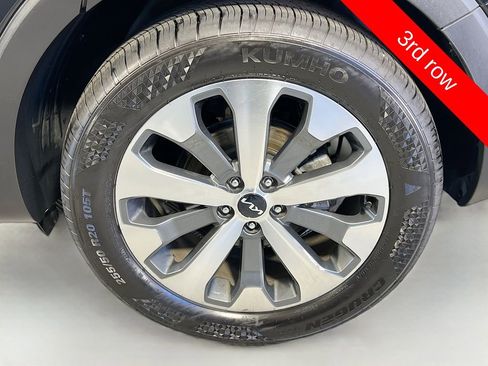 Used 2022 Kia Telluride S FWD image 34