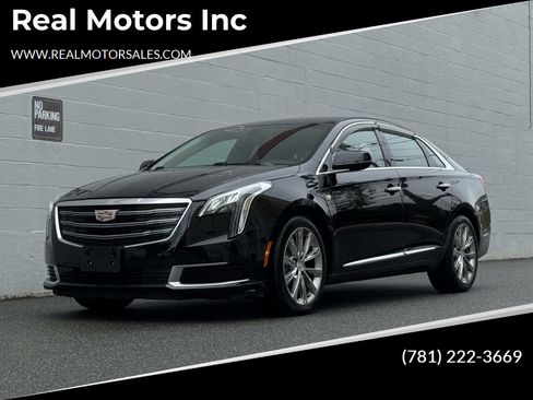 Used 2018 Cadillac XTS w/ Rear Seat Comfort Package image 1
