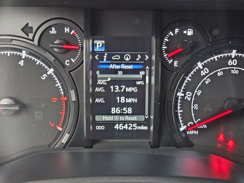 Used 2023 Toyota 4Runner SR5 Premium image 24