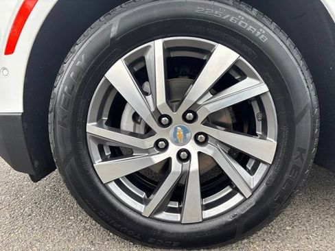 Used 2022 Chevrolet Equinox Premier AWD/4WD image 11