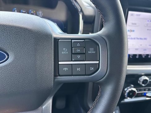 Used 2025 Ford F150 Lariat w/ Equipment Group 501A Mid AWD/4WD image 17