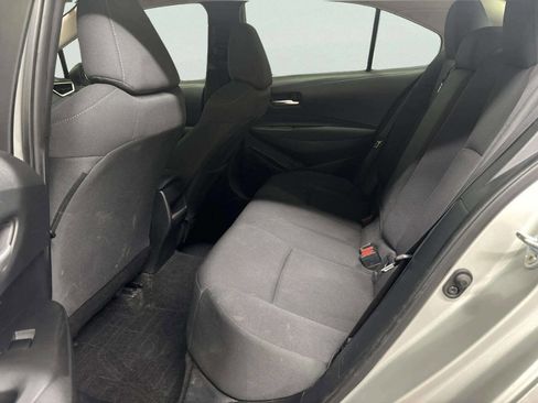 Used 2021 Toyota Corolla LE FWD image 15