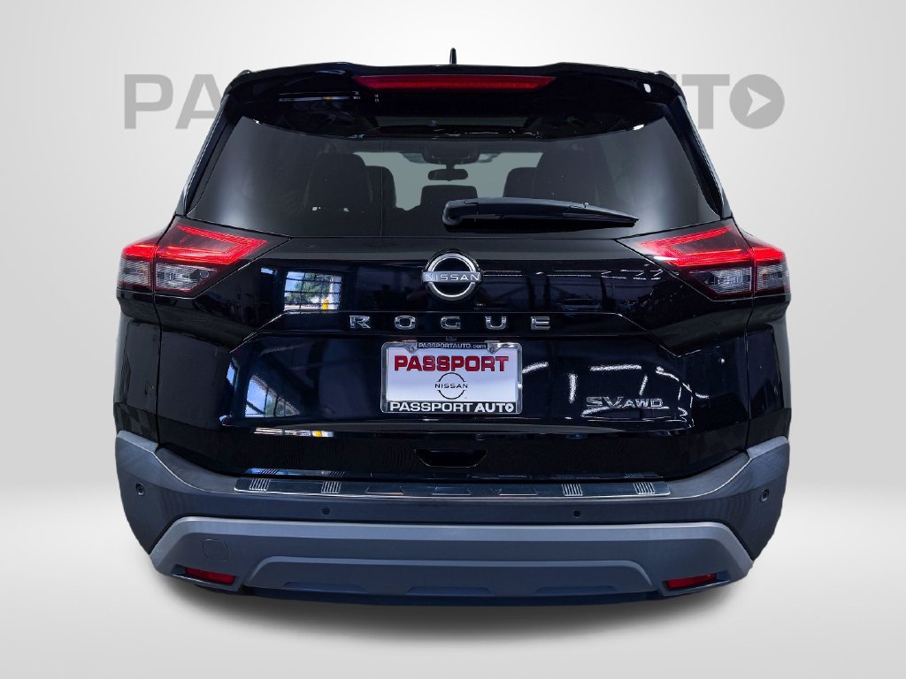 Certified 2022 Nissan Rogue SV w/ SV Premium Package AWD/4WD image 7