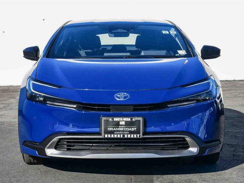 Used 2024 Toyota Prius Prime SE image 2