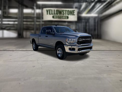 Used 2024 RAM 2500 Big Horn w/ Bed Utility Group AWD/4WD image 6