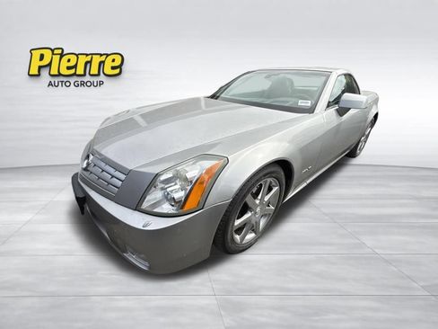 Used 2005 Cadillac XLR RWD image 1