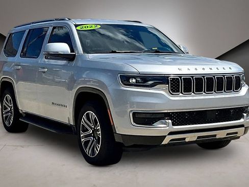 Used 2022 Jeep Wagoneer Series III w/ Flexible Seating Group AWD/4WD image 1