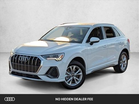Used 2024 Audi Q3 2.0T Premium Plus AWD/4WD image 1