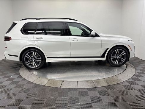 New 2027 BMW X7 xDrive40i w/ Executive Package AWD/4WD image 17