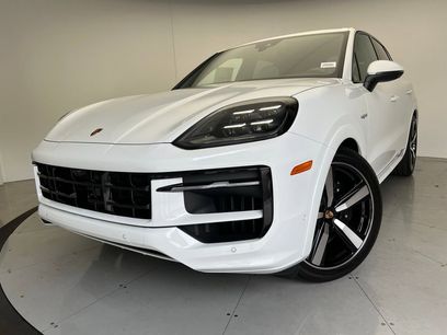 New 2025 Porsche Cayenne S