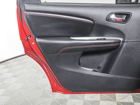 Used 2019 Dodge Journey GT w/ Blacktop Package image 38