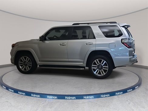 Used 2023 Toyota 4Runner TRD Sport image 9