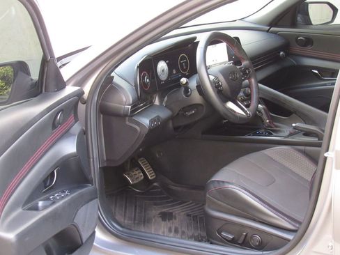 Used 2023 Hyundai Elantra N Line image 9