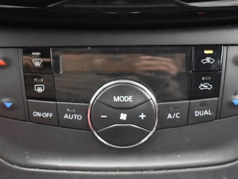 Used 2019 Nissan Sentra SV image 31