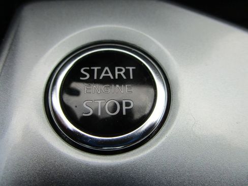 Used 2023 Nissan Altima 2.5 SR image 36