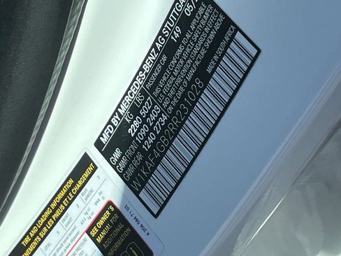 Used 2024 Mercedes-Benz C 300 Sedan image 31