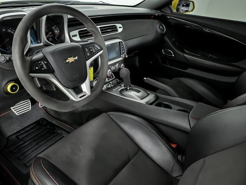 Used 2013 Chevrolet Camaro ZL1 image 19