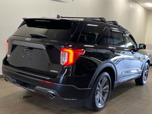 Certified 2022 Ford Explorer XLT w/ Equipment Group 202A image 9